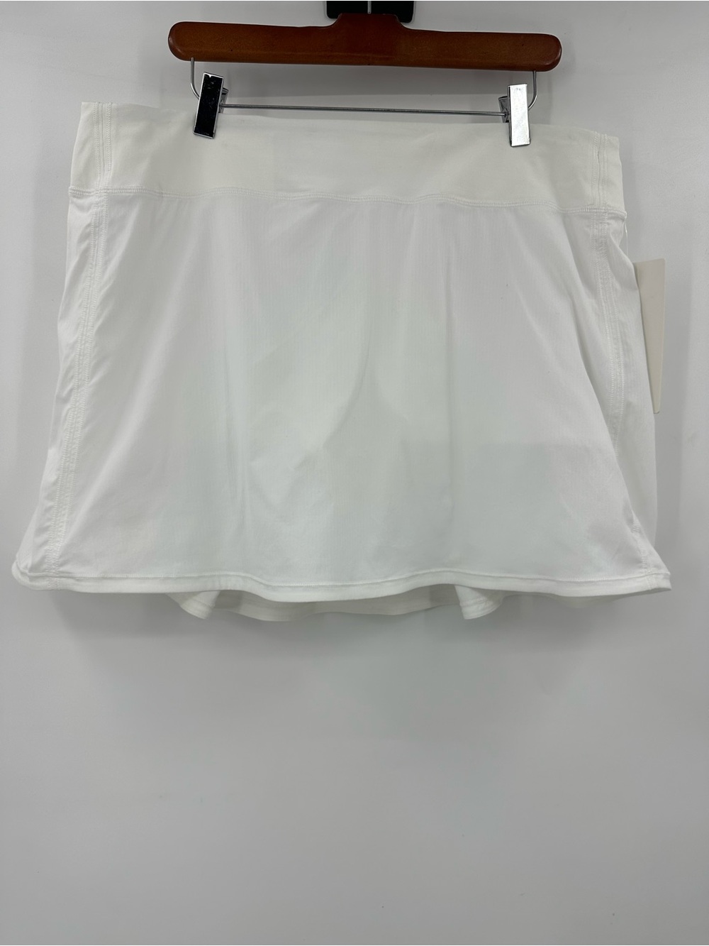 NWT lululemon athletica White Pace Rival Extra Long Performance Skort - Picture 2 of 16